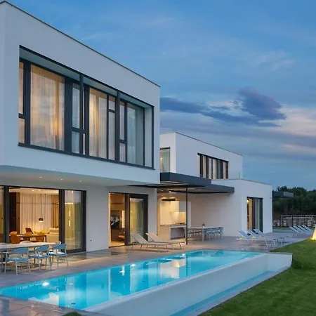 Noble 1 By Affittacamere 4*